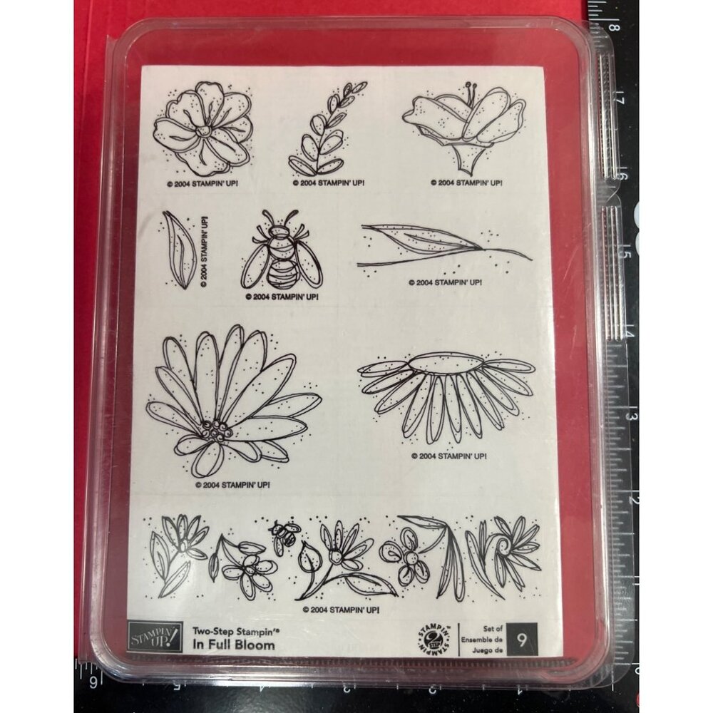 Stampin Up! Wood Mounted Rubber Stamp set In Full Bloom Floral Flower Foliage